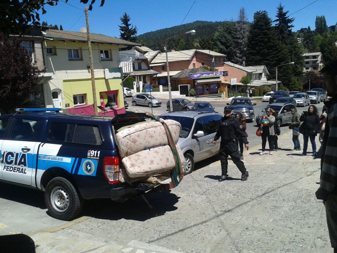 Crónica del desalojo y represión en la Lof Lafken Winkul Mapu (Lago&nbsp;Mascardi)